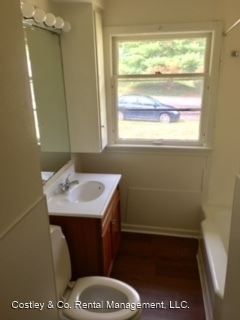 Building Photo - 4 br, 2.5 bath House - 1514 E. Maxwell Lane