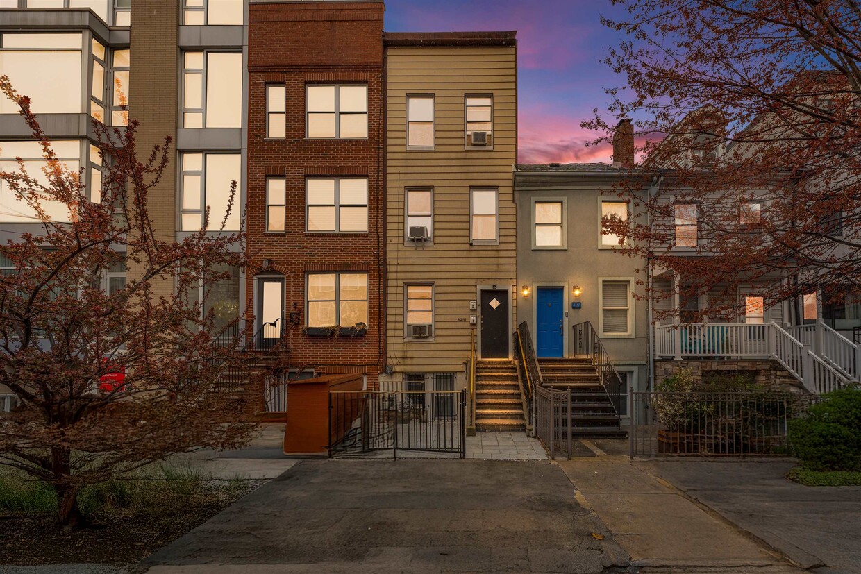 Foto principal - 325.5 4th St