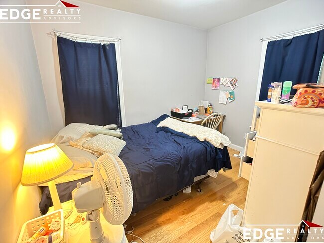 Foto del edificio - 83 Newbury St