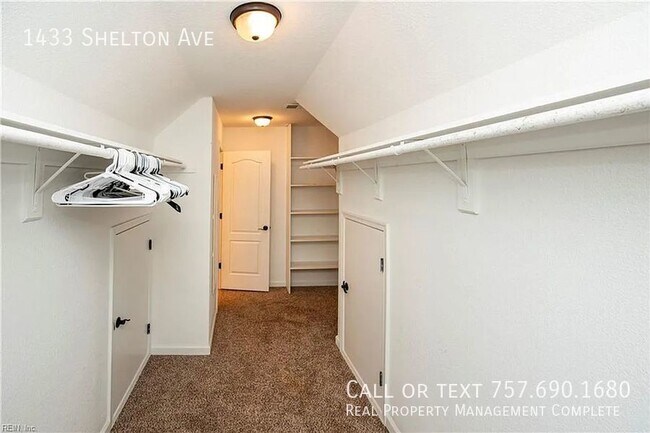 Building Photo - Beautiful new construction 4 BR, 3 BA 2,52...