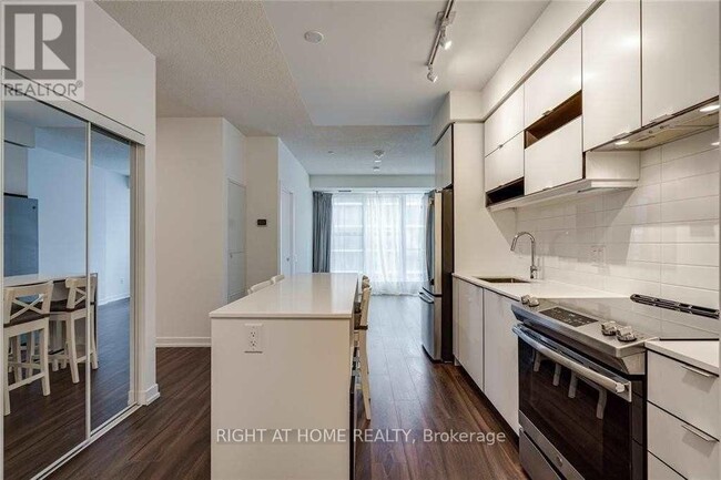 Building Photo - 4065 Confederation Pkwy