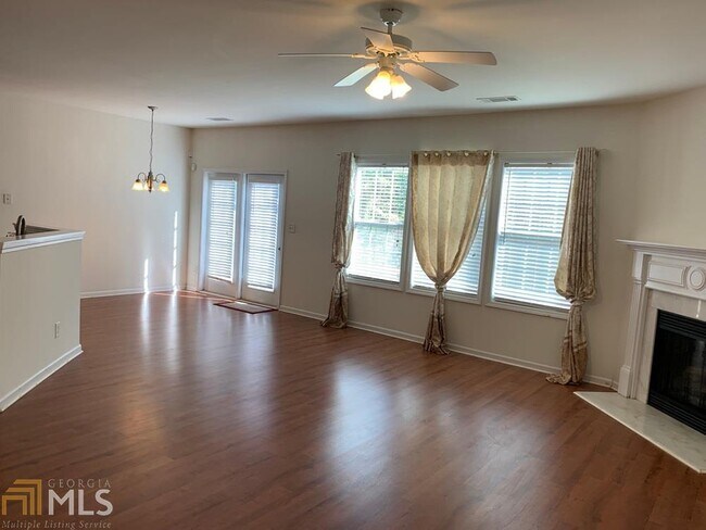 Building Photo - 3374 Star Pine Ct