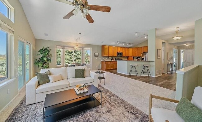 Building Photo - 2817 W 34th St