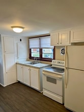 Building Photo - 6 Jackson St