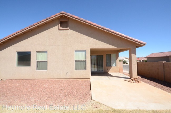 Foto del edificio - 4428 Big Bend St