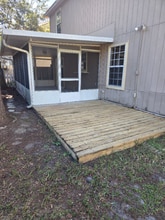 Building Photo - 9527 Glenn Abbey Way