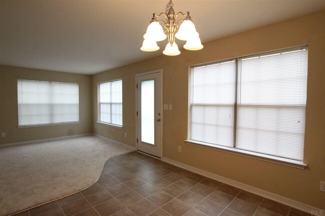 Building Photo - 1292 Wetherby Rd