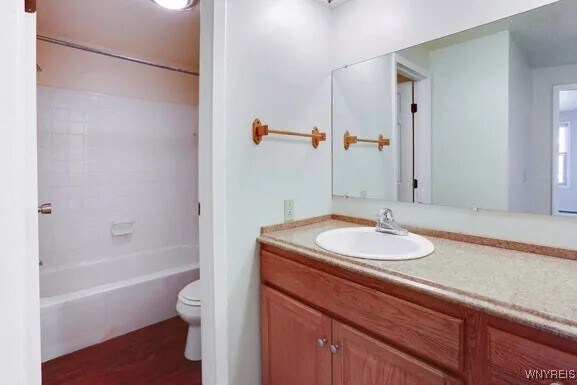 Foto del edificio - 5 Chestnut Ridge Ln