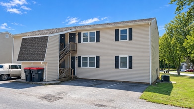 Building Photo - 99 Moss Creek Dr