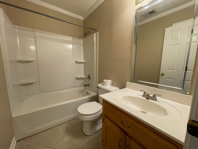 Building Photo - CORNER LOT!