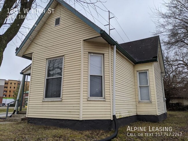 Building Photo - Near West 2BR House w/Central Air! Near IU...