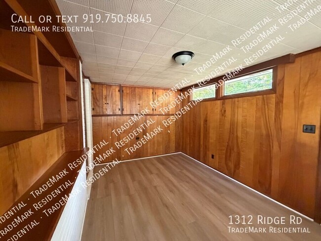 Building Photo - 1312 Ridge Rd