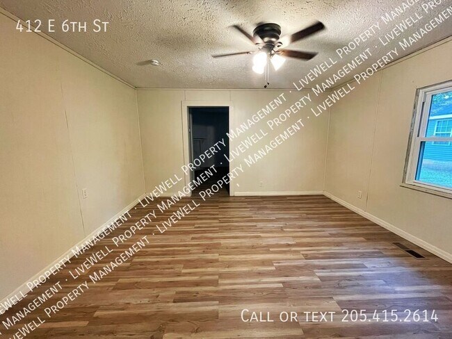 Foto del edificio - 412 E 6th St