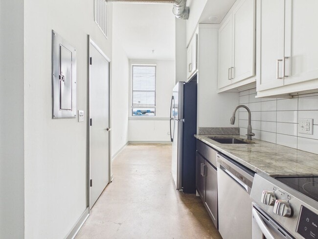 Interior Photo - Railyard Flats