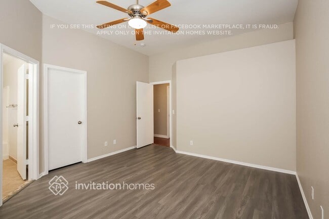 Foto del edificio - 5239 Wild Orchid St