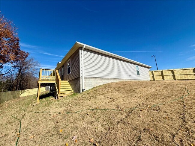 Foto del edificio - 3705 N Carmine Dr