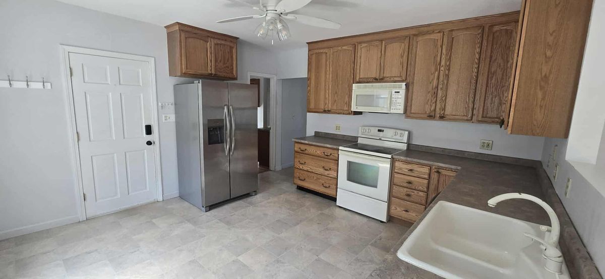 Foto principal - 343 Harrison St