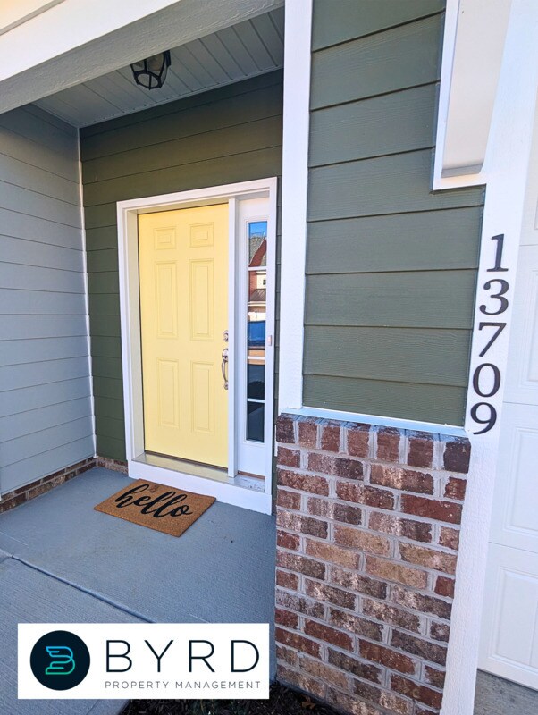 Foto del edificio - 13709 Randolph Pond Ln