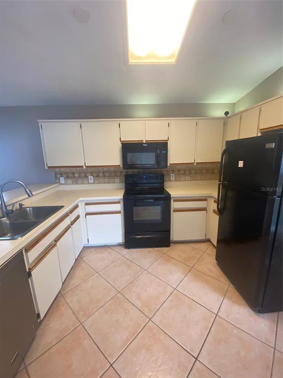 Foto del edificio - 4399 Weeping Willow Cir
