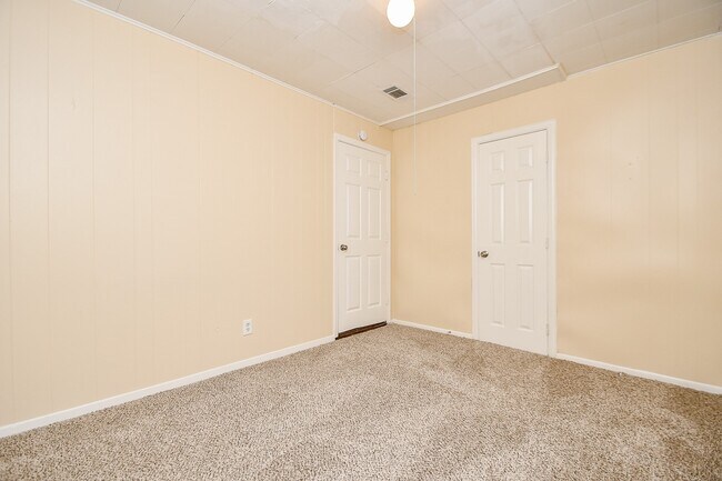 Foto del edificio - 225 17th Ave N