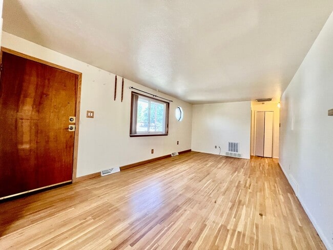 Building Photo - Wonderful Bungalow Style Home Near Olde Town Arvada