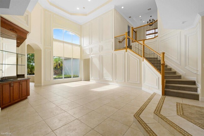 Building Photo - 5 br, 4.5 bath House - 16024 Bristol Isle Way