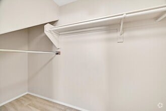 Building Photo - 3975 N Hualapai Way