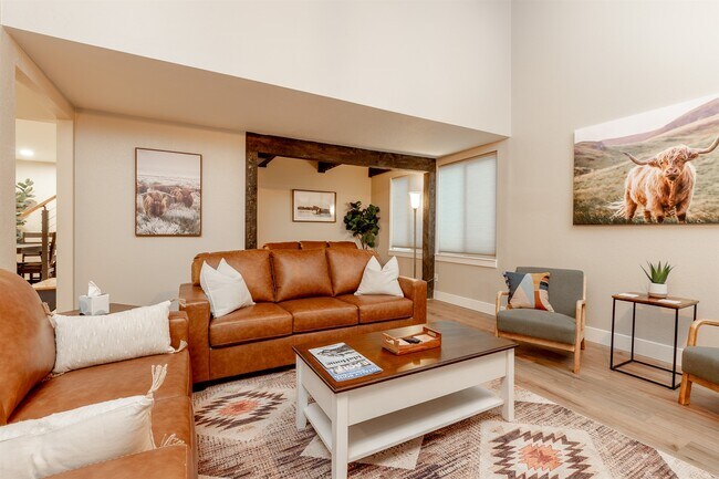 Foto del edificio - 714 N Beachwood St