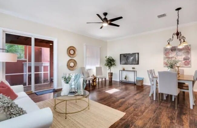 Foto del edificio - 3/2.5 Mediterranean Style Townhome