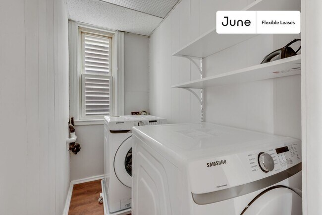 Foto del edificio - 823 Dorchester Ave