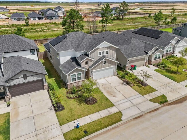 Building Photo - 7619 Rainflower Field Dr