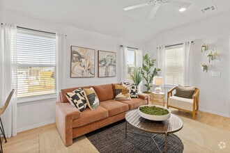 Building Photo - Chisholm Pointe