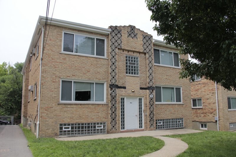 Primary Photo - 7837 Stillwell Rd
