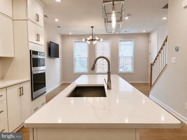 Building Photo - 7556 Sawyer Farm Wy