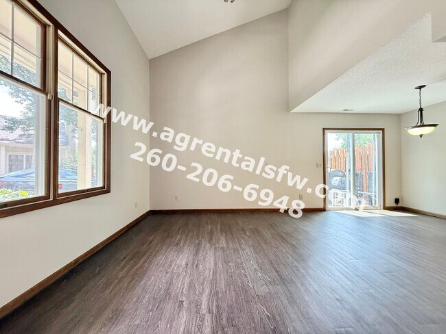 Foto del edificio - 4221 Crofton Ct