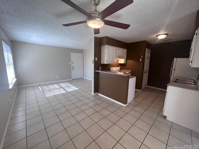 Foto del edificio - 3616 Fairmeadows St