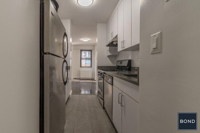 Foto del edificio - 400 E 89th St