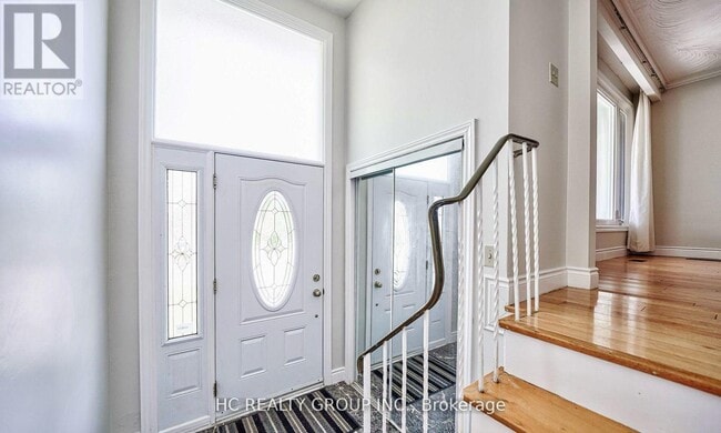 Building Photo - 20 Greyhound Dr