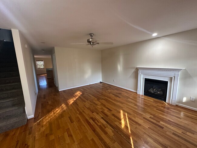 Foto del edificio - 685 Garibaldi St SW