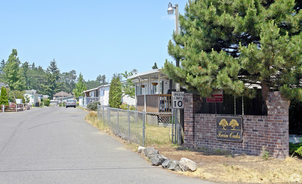 Foto principal - Twin Oaks Mobile Home Park