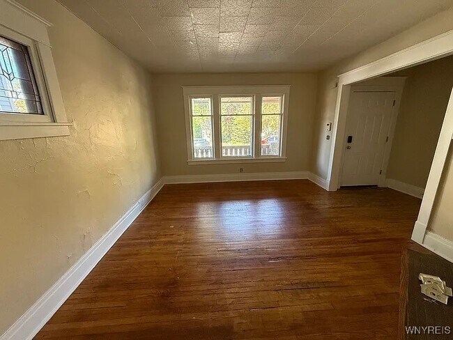 Foto del edificio - 76 Vernon Pl