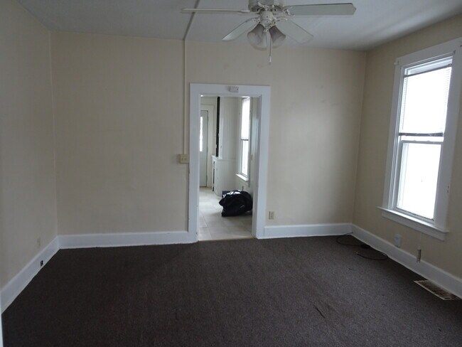 living room - 1211 W 15th St