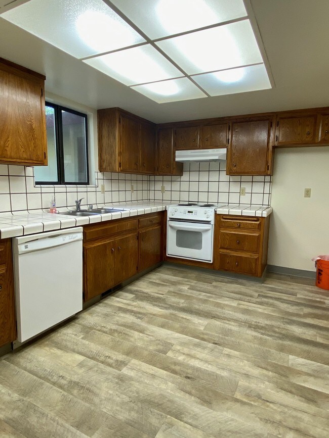 15018 Pammy Way Grass Valley Ca 95949 House For Rent In Grass