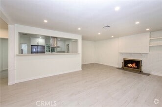 Building Photo - 5746 Klump Ave