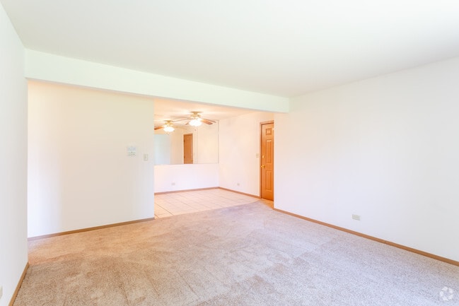 1BR,1BA,735SF - Antioch Manor