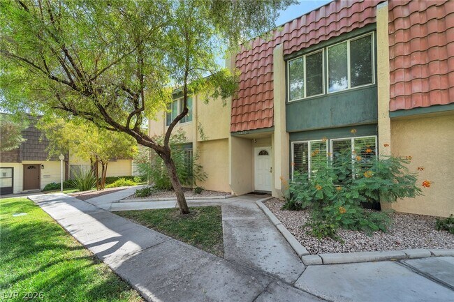 Foto del edificio - 3472 Townhouse Dr