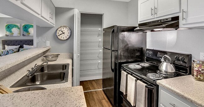 Foto del edificio - Courtney Cove Apartment Homes
