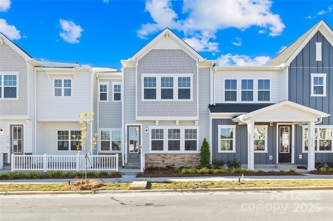 Photo - 5676 Clear Creek Ln Townhome