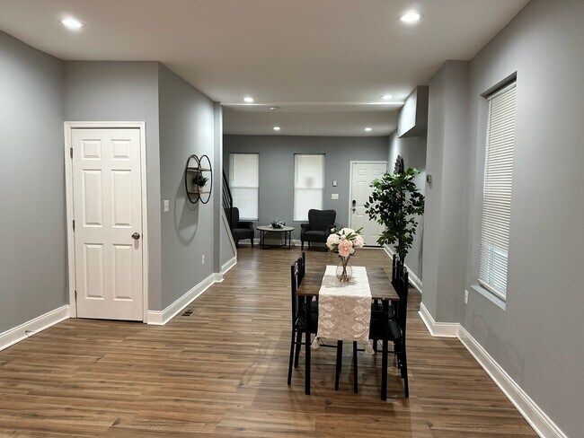 Foto del edificio - 3456 Park Heights Ave