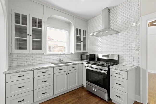 Foto del edificio - 4329 Leeland St